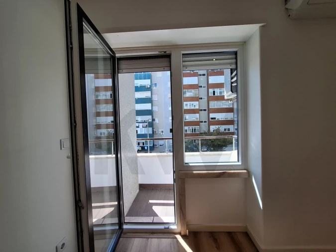 Apartamento T3 para Arrendamento em Belém Foto 29