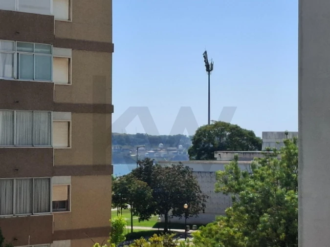 Apartamento T3 para Arrendamento em Belém Foto 32