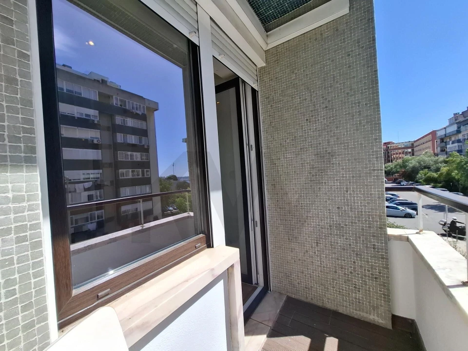 Apartamento T3 para Arrendamento em Belém Foto 30