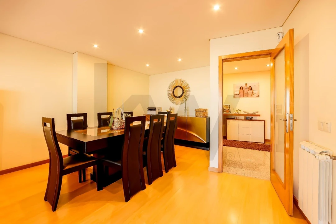 Apartamento T2 para Venda em Rio Tinto Foto 15