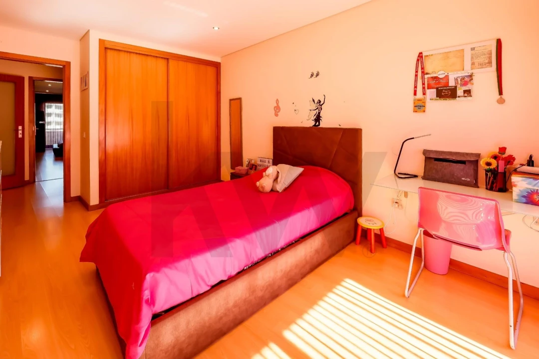 Apartamento T2 para Venda em Rio Tinto Foto 42