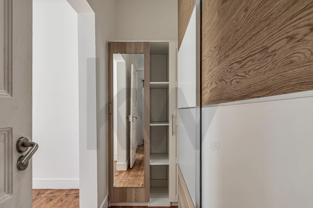 Apartamento T2 para Arrendamento em Penha de França Foto 13