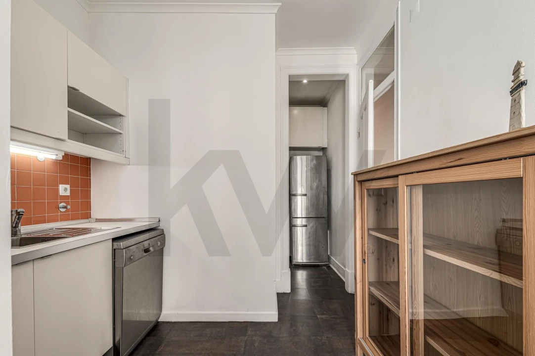 Apartamento T2 para Arrendamento em Penha de França Foto 3