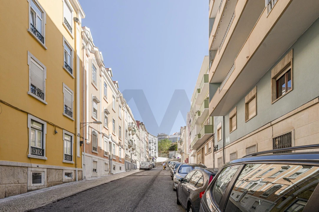 Apartamento T2 para Arrendamento em Penha de França Foto 21