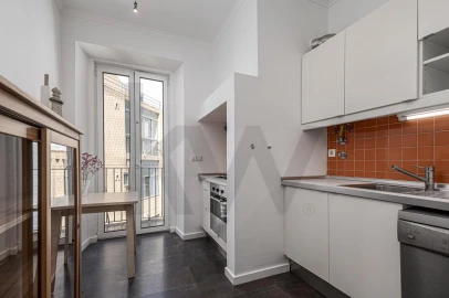 Apartamento T2 para Arrendamento em Penha de França