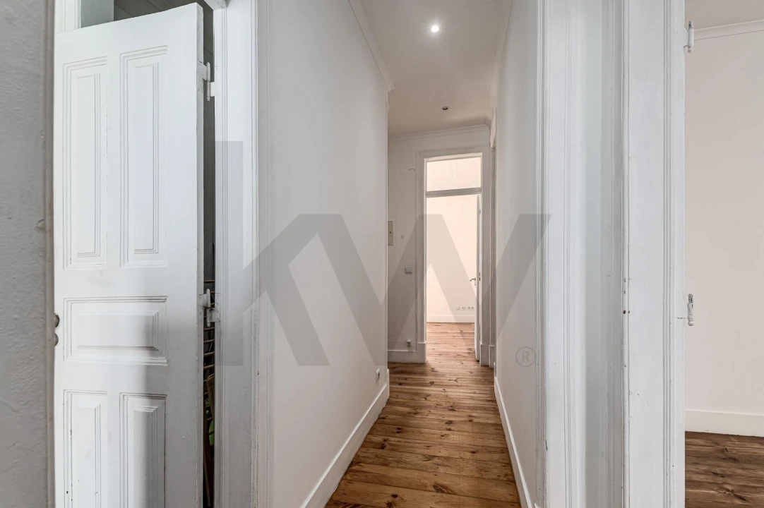 Apartamento T2 para Arrendamento em Penha de França Foto 16