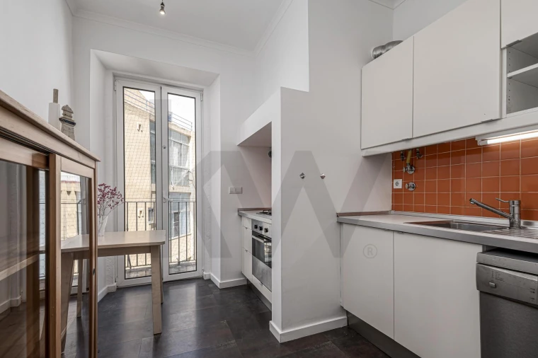 Apartamento T2 para Arrendamento em Penha de França Foto 5