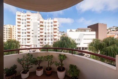 Apartamento T3 para Venda em Santo Antonio dos Olivais