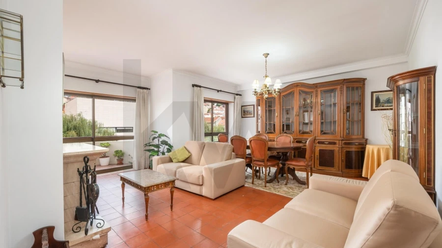 Apartamento T3 para Venda em Santo Antonio dos Olivais