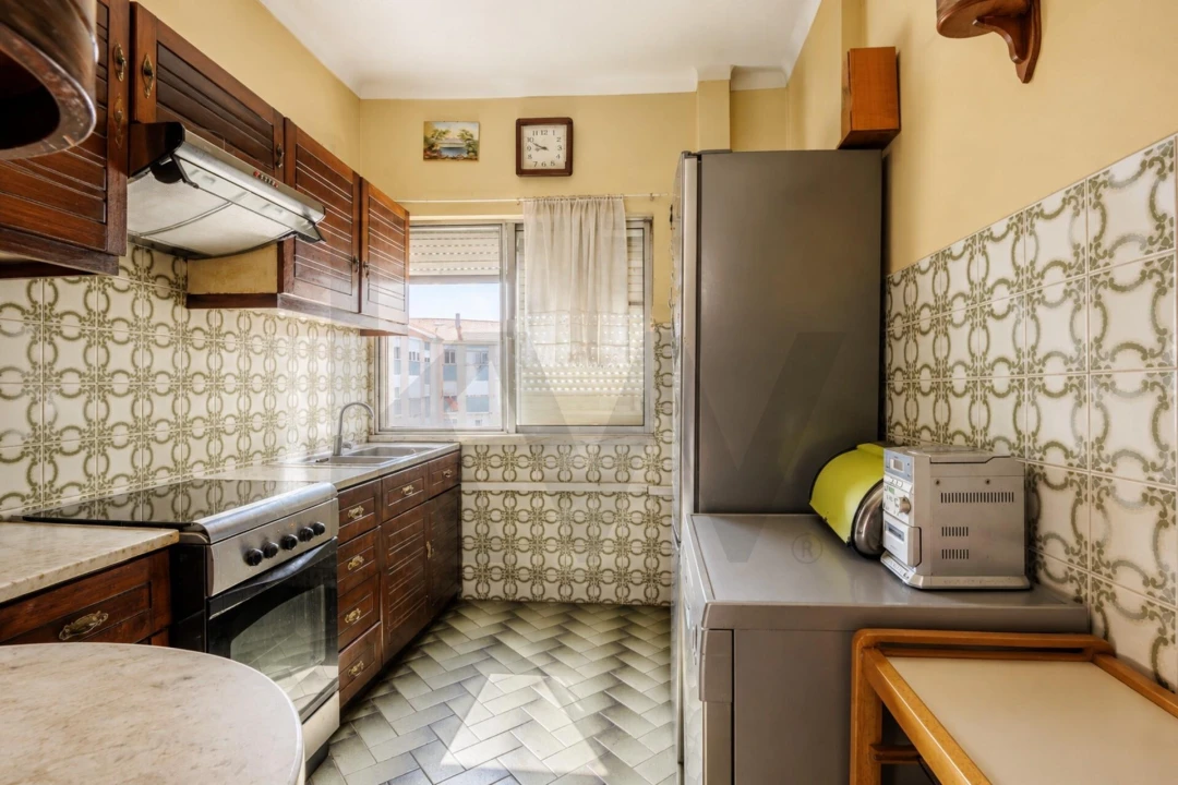 Apartamento T3 para Venda em Moita Foto 12