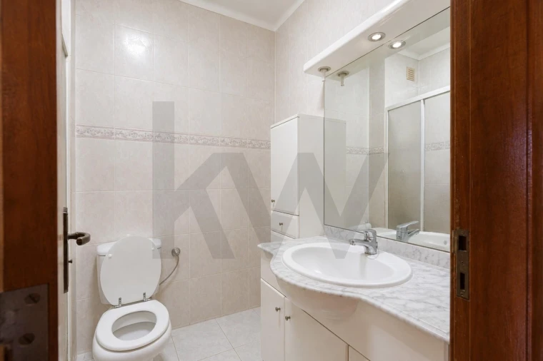 Apartamento T3 para Venda em Moita Foto 14