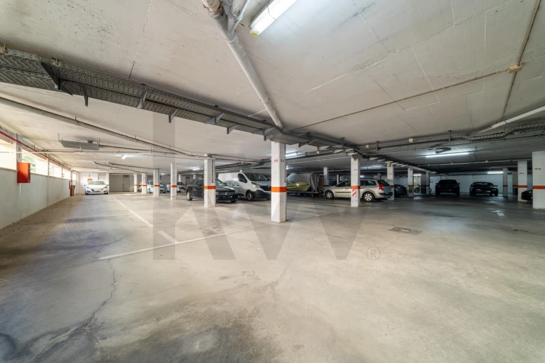 Apartamento T3 para Arrendamento em Oeiras e São Julião da Barra, Paço de Arcos e Caxias Foto 19