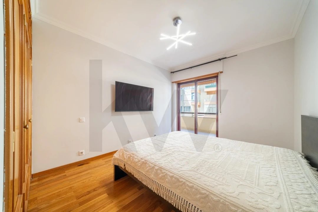 Apartamento T3 para Arrendamento em Oeiras e São Julião da Barra, Paço de Arcos e Caxias Foto 15