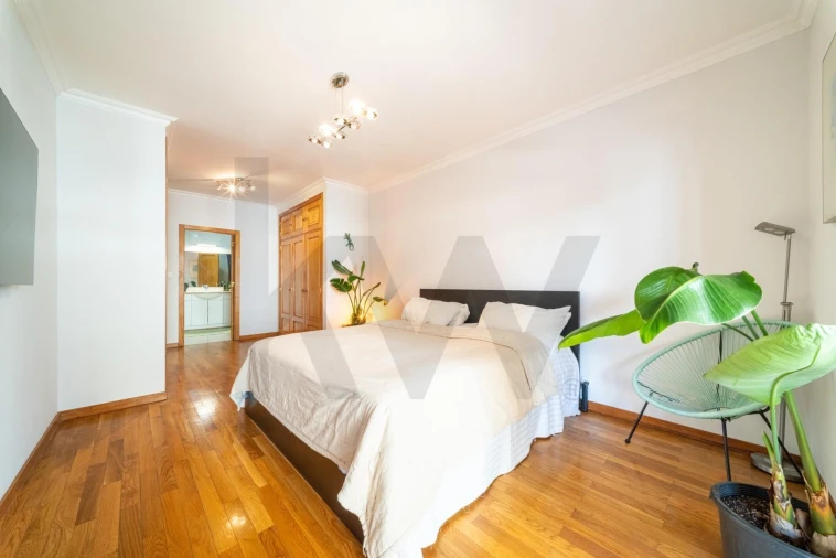 Apartamento T3 para Arrendamento em Oeiras e São Julião da Barra, Paço de Arcos e Caxias Foto 13