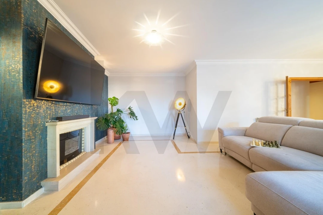 Apartamento T3 para Arrendamento em Oeiras e São Julião da Barra, Paço de Arcos e Caxias Foto 5