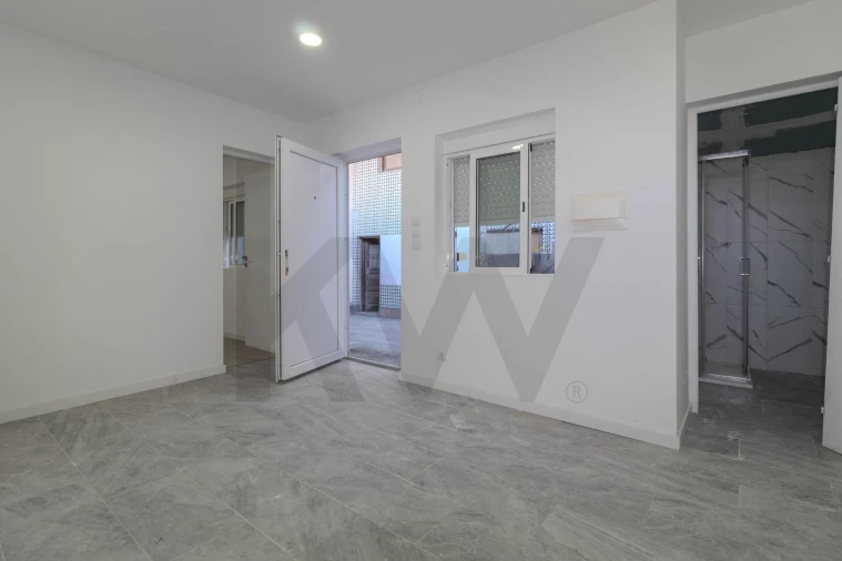 Moradia T4 para Venda em Arcozelo Foto 24