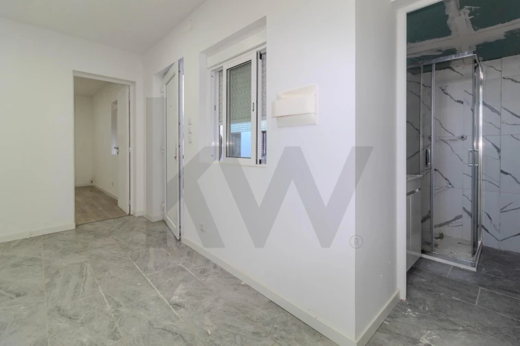 Moradia T4 para Venda em Arcozelo Foto 27