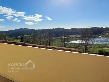 Moradia T4 para Venda em Abade de Neiva
