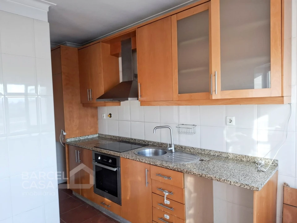 Apartamento T2 para Venda em Galegos (Santa Maria) Foto 2