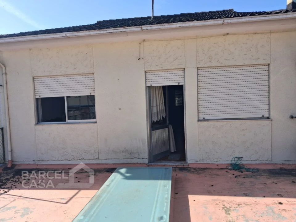 Moradia T5 para Venda em Arcozelo Foto 16