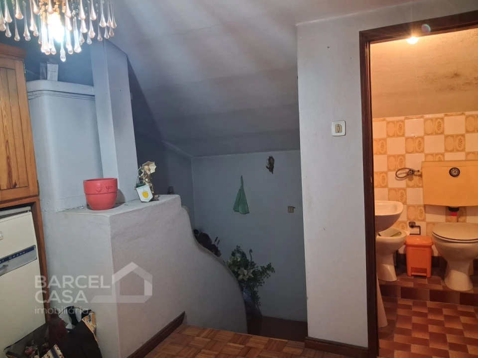 Moradia T5 para Venda em Arcozelo Foto 18