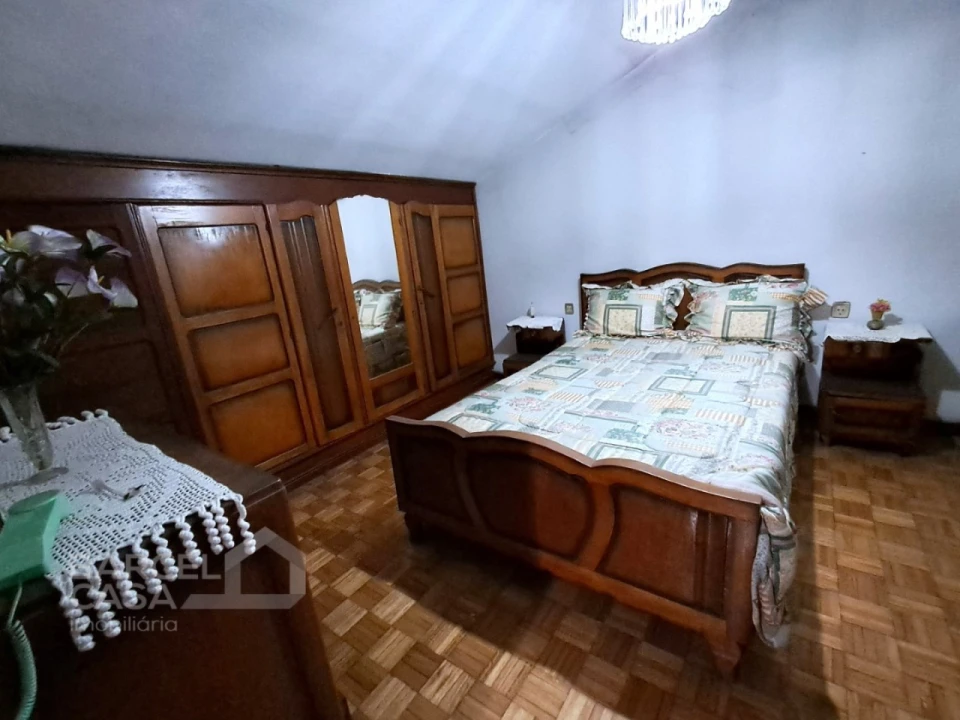 Moradia T5 para Venda em Arcozelo Foto 22