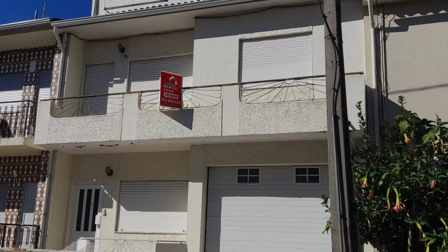 Moradia T5 para Venda em Arcozelo