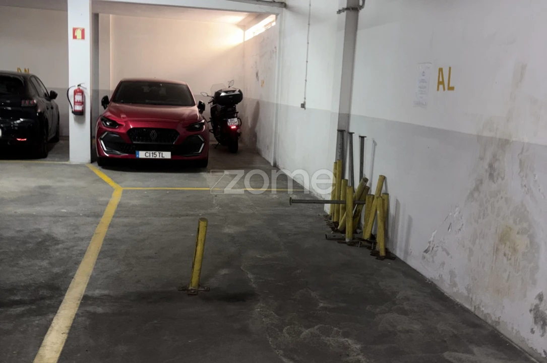 Garagem para Arrendamento em São Mamede de Infesta e Senhora da Hora Foto 6