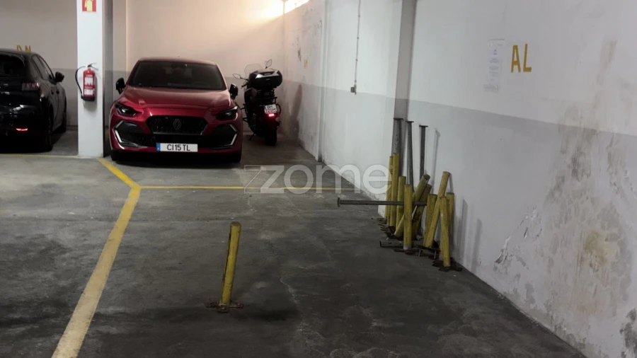 Garagem para Arrendamento em São Mamede de Infesta e Senhora da Hora