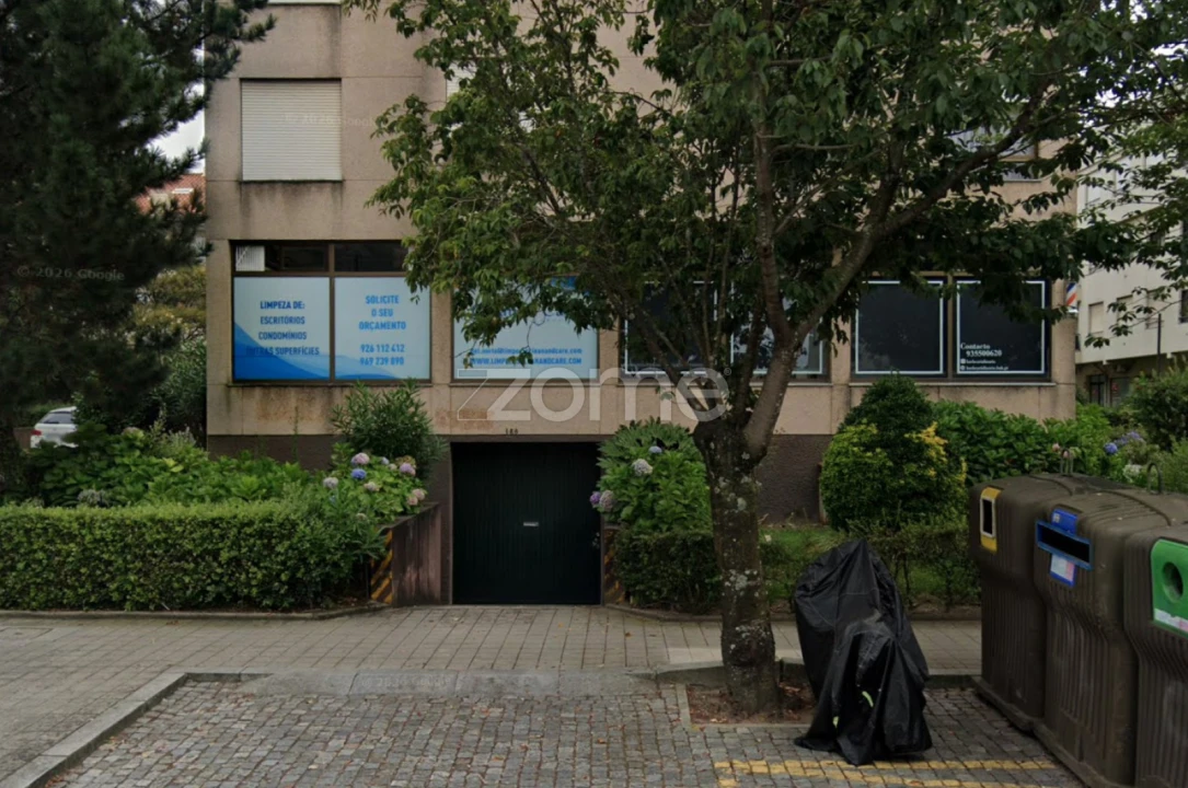 Garagem para Arrendamento em São Mamede de Infesta e Senhora da Hora Foto 3