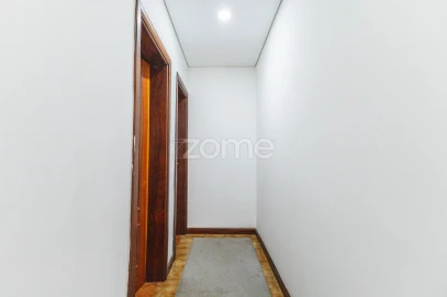 Moradia T5 para Venda em Negreiros e Chavão
