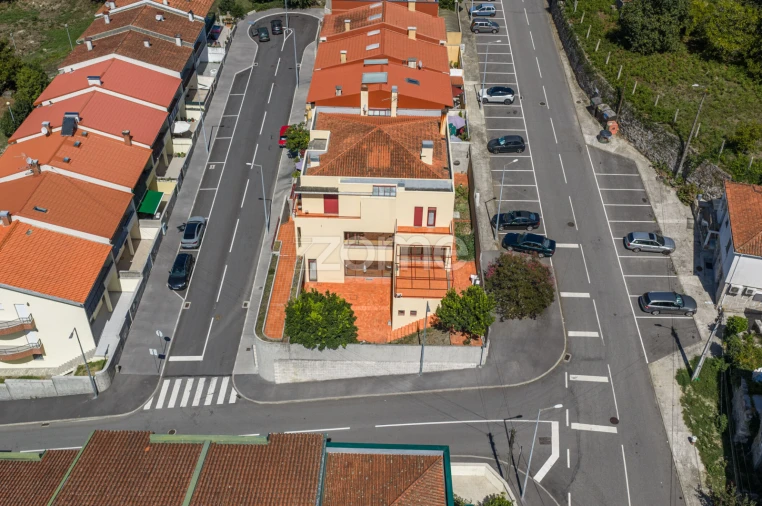 Moradia T5 para Venda em Arcos de Valdevez (São Paio) e Giela Foto 32