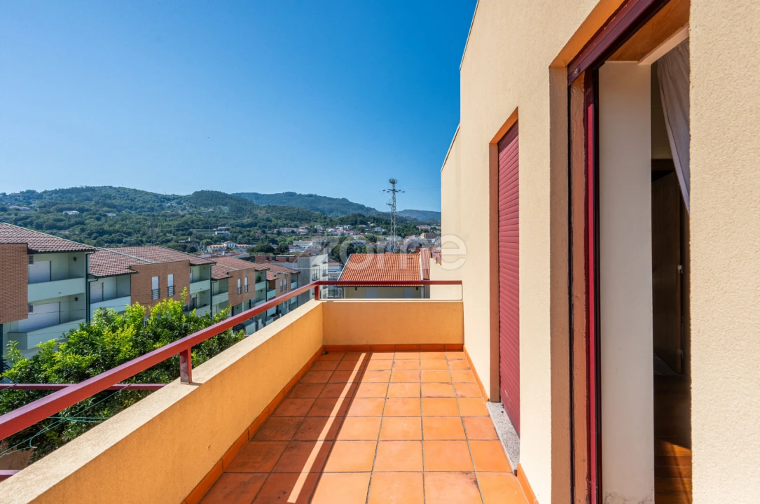 Moradia T5 para Venda em Arcos de Valdevez (São Paio) e Giela Foto 20