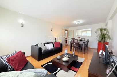 Apartamento T2 para Venda em Gondifelos, Cavalões e Outiz