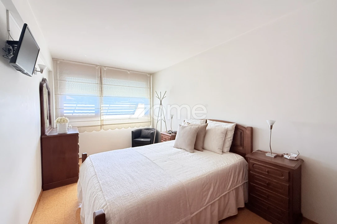 Apartamento T2 para Venda em Gondifelos, Cavalões e Outiz Foto 13