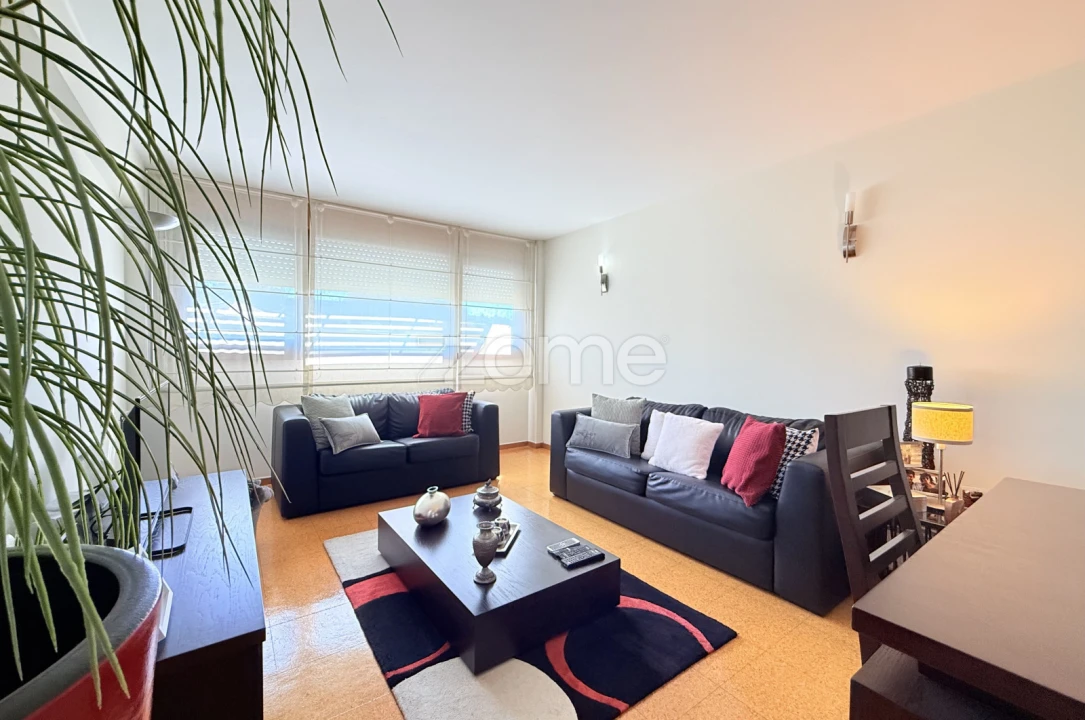 Apartamento T2 para Venda em Gondifelos, Cavalões e Outiz Foto 11
