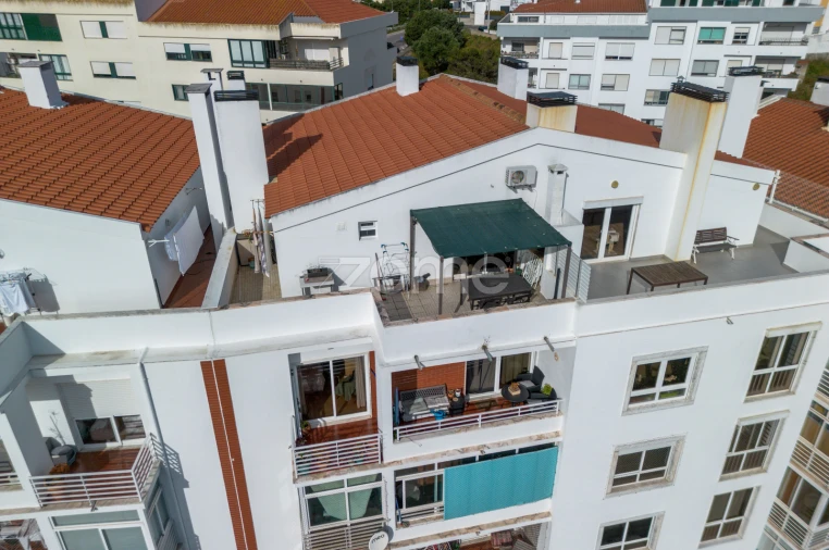 Apartamento T4 para Venda em Alcabideche Foto 39