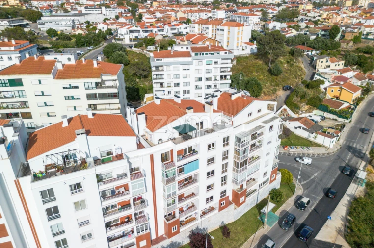 Apartamento T4 para Venda em Alcabideche Foto 40
