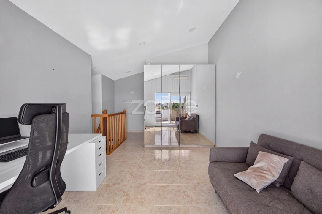 Apartamento T4 para Venda em Alcabideche Foto 22
