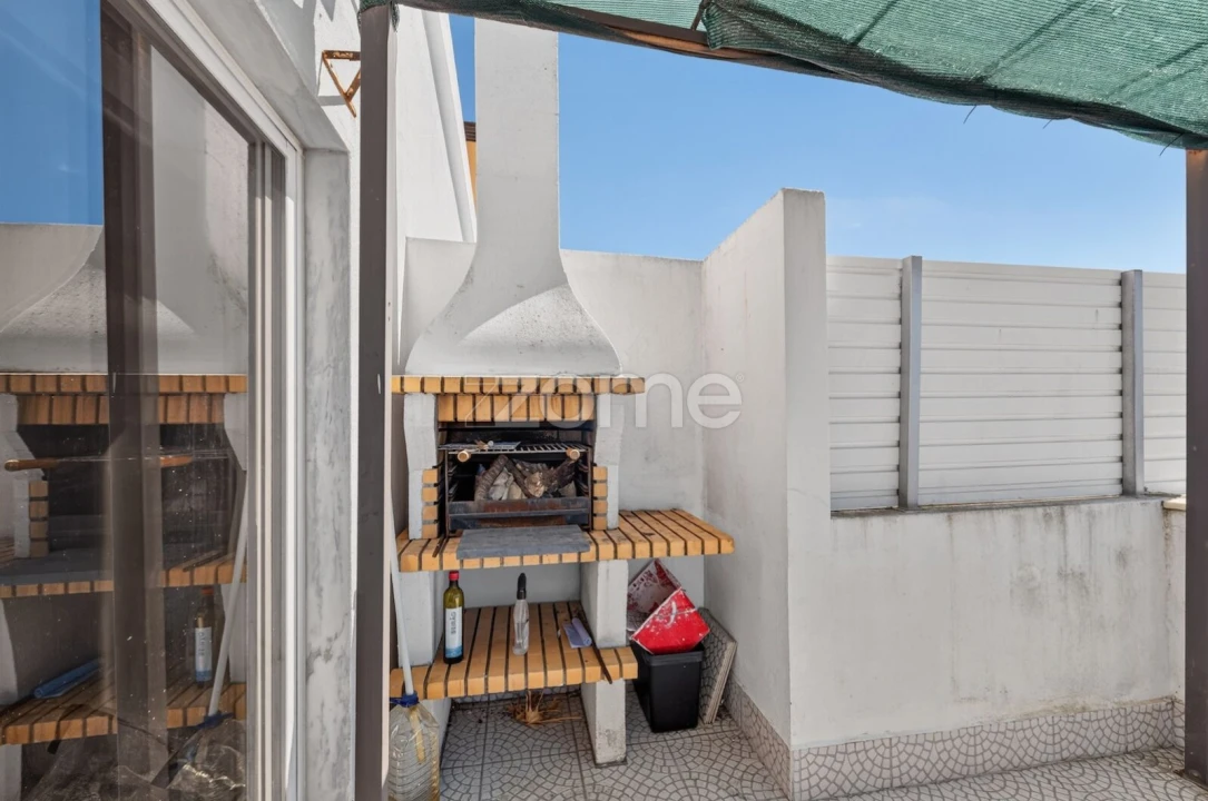 Apartamento T4 para Venda em Alcabideche Foto 35