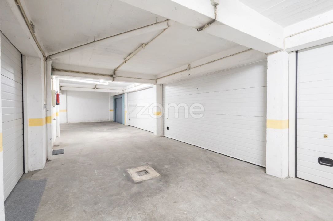 Apartamento T4 para Venda em Alcabideche Foto 37