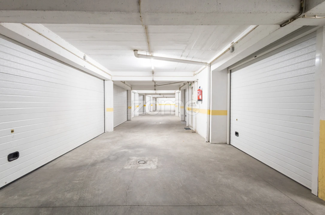 Apartamento T4 para Venda em Alcabideche Foto 38