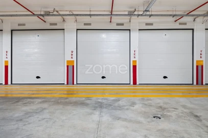 Apartamento T3 para Venda em Carcavelos e Parede