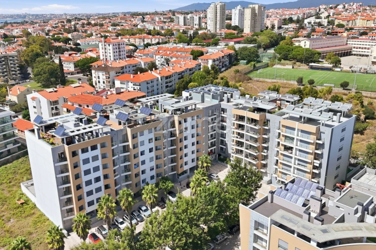 Apartamento T3 para Venda em Carcavelos e Parede Foto 3