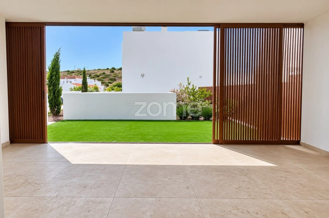 Apartamento T2 para Venda em Luz Foto 2