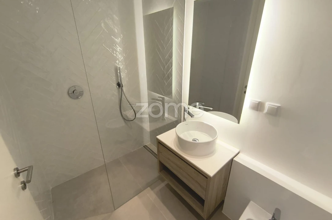 Apartamento T2 para Venda em Luz Foto 15