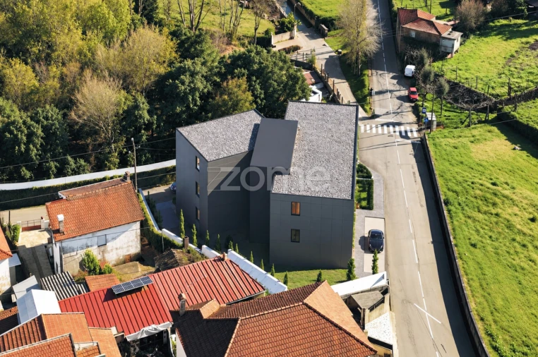 Apartamento T2 para Venda em Lousado Foto 18