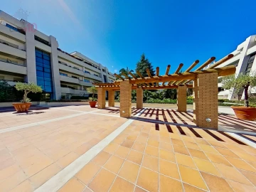 Apartamento T6 para Venda em Parque das Nações