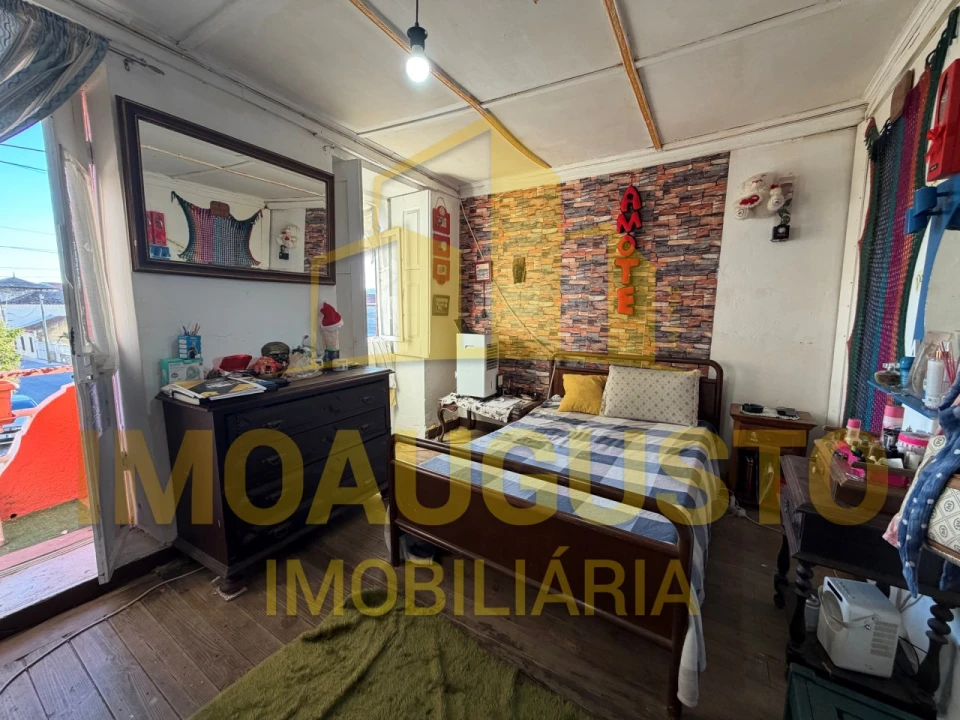 Moradia T2 para Venda em Vila Nova de Foz Côa Foto 5