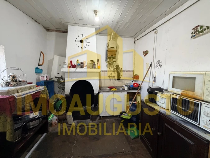 Moradia T2 para Venda em Vila Nova de Foz Côa Foto 3